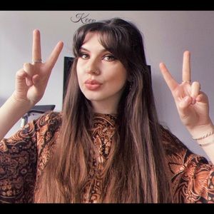 Meet your Posher, Sydney